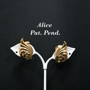 Vintage Alice Jewelry Co Gold Tone Clip Earrings, Pat Pend Clasp, 1960s